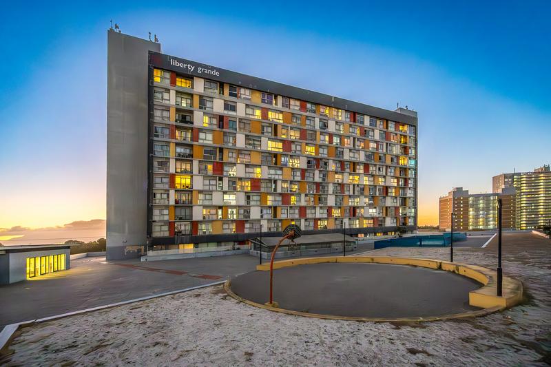 2 Bedroom Property for Sale in Goodwood Central Western Cape